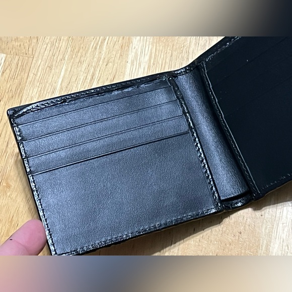 GUCCI BIFOLD WALLET - Picture 5 of 14